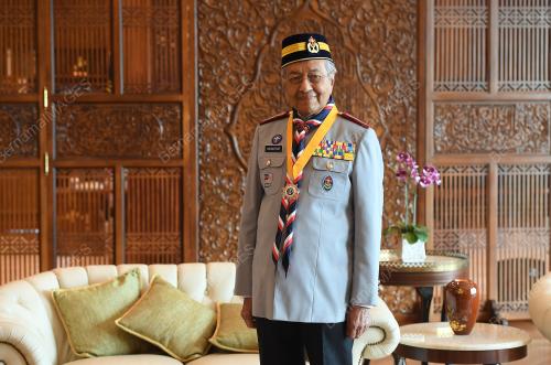 PTJ17_19082019_ANUGERAH_BN201908198413