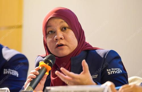 SITI SAFINAH SALLEH