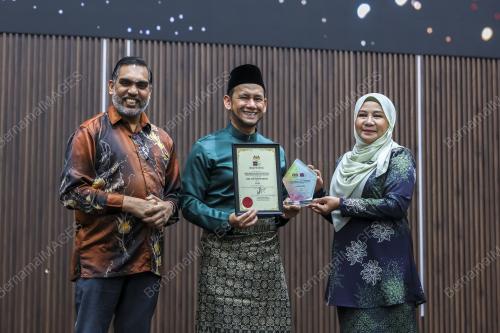 DATUK ZAHRUL HAKIM ABDULLAH