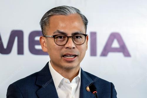 DATUK FAHMI FADZIL
