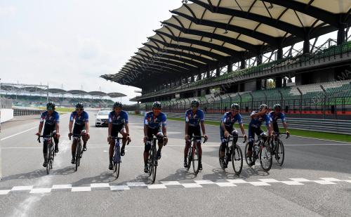 MAKSAK BERBASIKAL