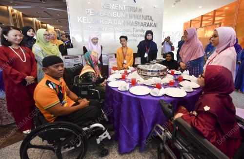 PTJ17_26062019_AZIZAH_BN201906253239