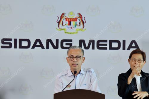 DATUK FAHMI FADZIL