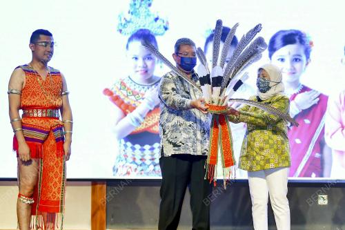 DATUK SERI NANCY SHUKRI