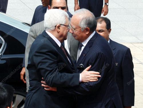 MOHD NAJIB TUN ABDUL RAZAK