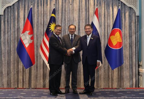 DATUK SERI ANWAR IBRAHIM