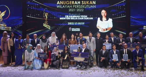 HANNAH YEOH