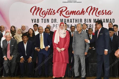 TUN DR MAHATHIR MOHAMAD