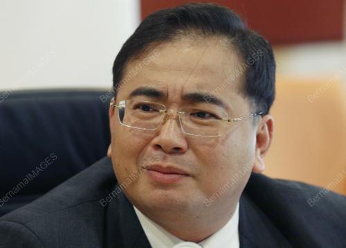 WEE KA SIONG
