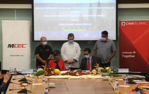 DATUK SAIFUDDIN ABDULLAH