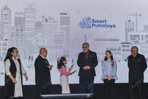 PTJ18_03102019_PUTRAJAYA_BN201910022974