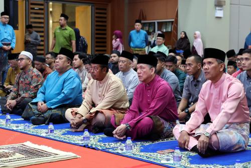 DATUK SERI FADILLAH YUSOF
