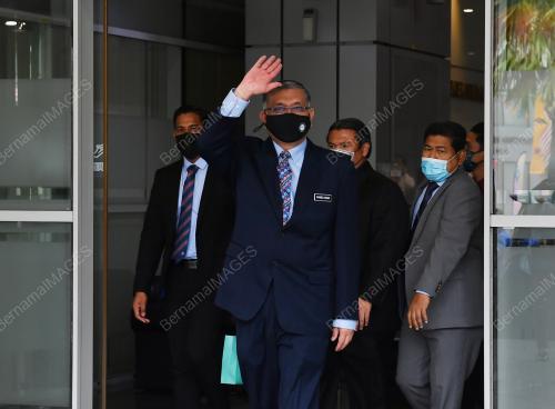 DATUK SERI DR SHAMSUL ANUAR NASARAH