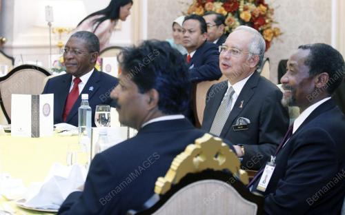 DATUK SERI MOHD NAJIB TUN ABDUL RAZAK