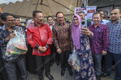 DATUK SERI ANWAR IBRAHIM