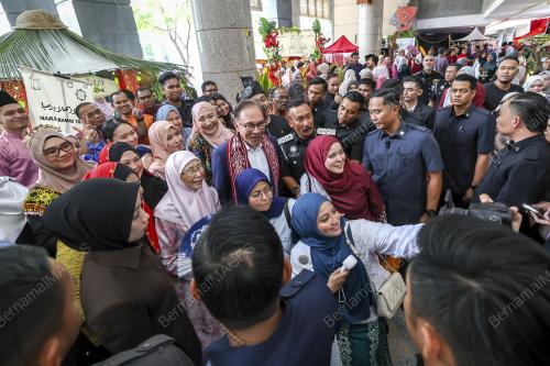 DATUK SERI ANWAR IBRAHIM
