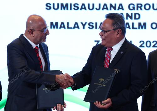DATUK DR AHMAD PARVEEV GHULAM KADIR