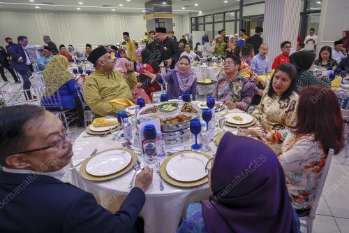 DATUK EWON BENEDICK