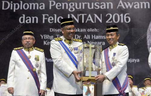 PTJ18_09032016_INTAN