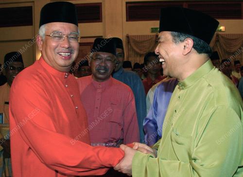 NAJIB TUN RAZAK