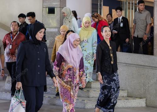 DATUK SERI DR WAN AZIZAH WAN ISMAIL