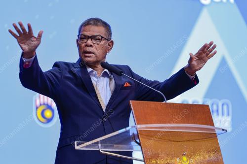 DATUK SERI SAIFUDDIN NASUTION ISMAIL