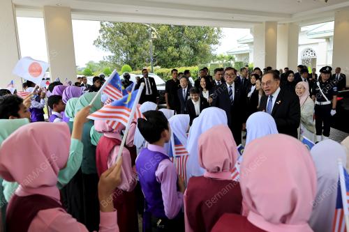 DATUK SERI ANWAR IBRAHIM