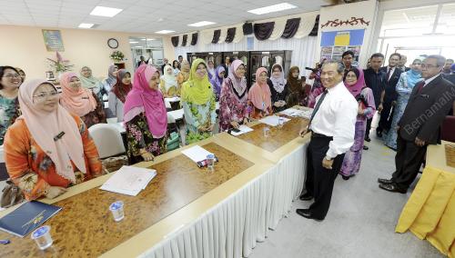 TAN SRI MUHYIDDIN YASSIN