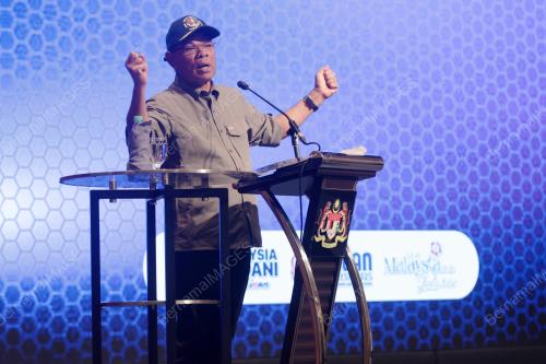 DATUK SERI SAIFUDDIN NASUTION