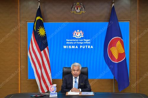 DATUK SERI AMRAN MOHAMED ZIN