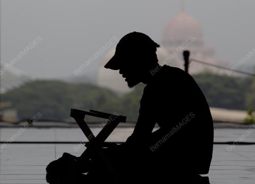 PTJ18_15052019_TINJAUAN