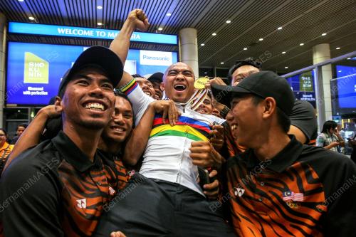 PTJ18_16042017_SAMBUT_KLIA
