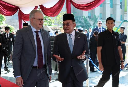 DATUK SERI ANWAR IBRAHIM