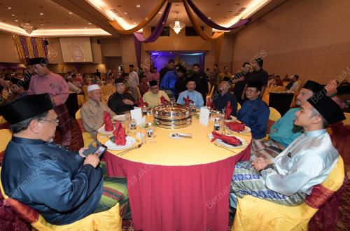PTJ18_16052019_ANWAR_IFTAR_BN201905159832