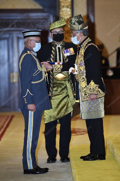 AL-SULTAN ABDULLAH RI'AYATUDDIN AL-MUSTAFA BILLAH SHAH 
