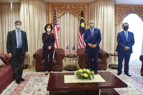 TAN SRI ANNUAR MUSA