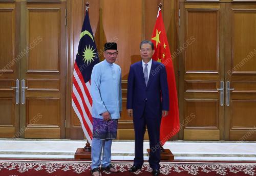 DATUK SERI ANWAR IBRAHIM