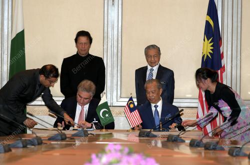 PTJ18_20112018_PM_PAKISTAN