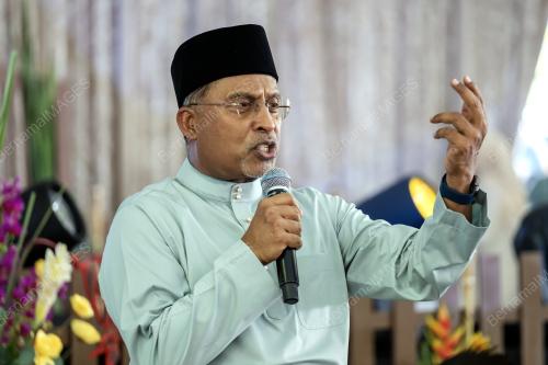 DATUK SERI DR ZAMBRY ABDUL KADIR