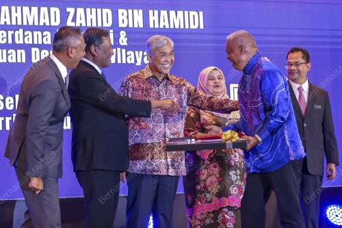 DATUK SERI DR AHMAD ZAHID HAMIDI