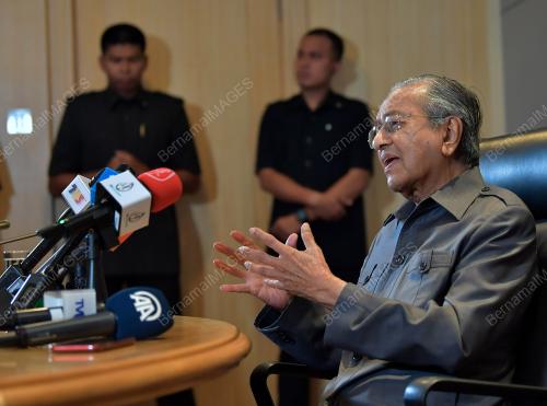 PTJ18_21112019_PM_KL_SUMMIT
