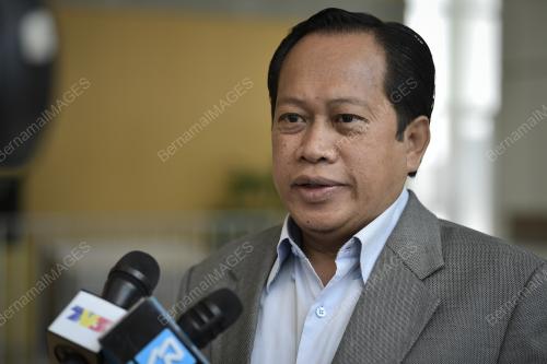DATUK SERI AHMAD MASLAN