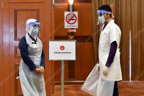 SIMULASI PEMBERIAN VAKSIN COVID-19 PERINGKAT KEBANGSAAN