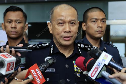 DATUK SERI MOHD KHALID ISMAIL
