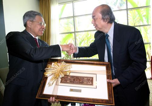PTJ18_25022011_MUSTAPA
