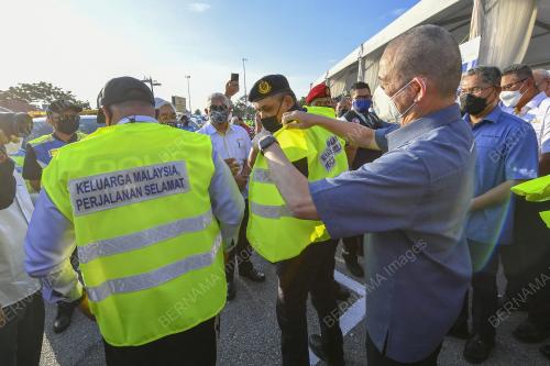 DATUK SERI FADILLAH YUSOF