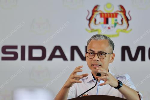 DATUK FAHMI FADZIL