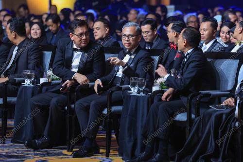 FAHMI FADZIL