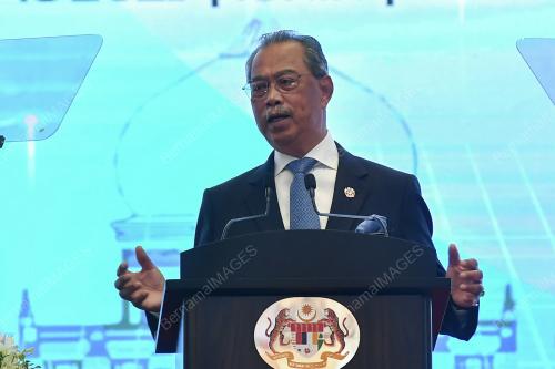 TAN SRI MUHYIDDIN YASSIN