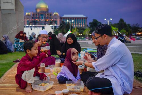IFTAR MADANI